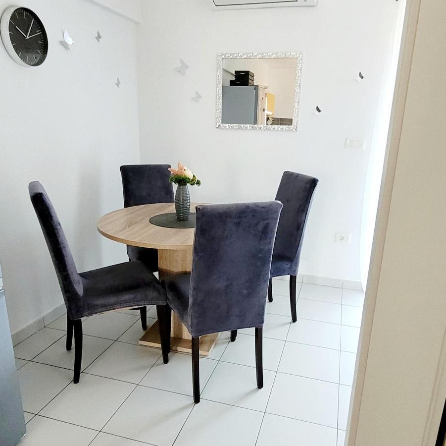 Apartman Rocky Petrovija Exterior foto